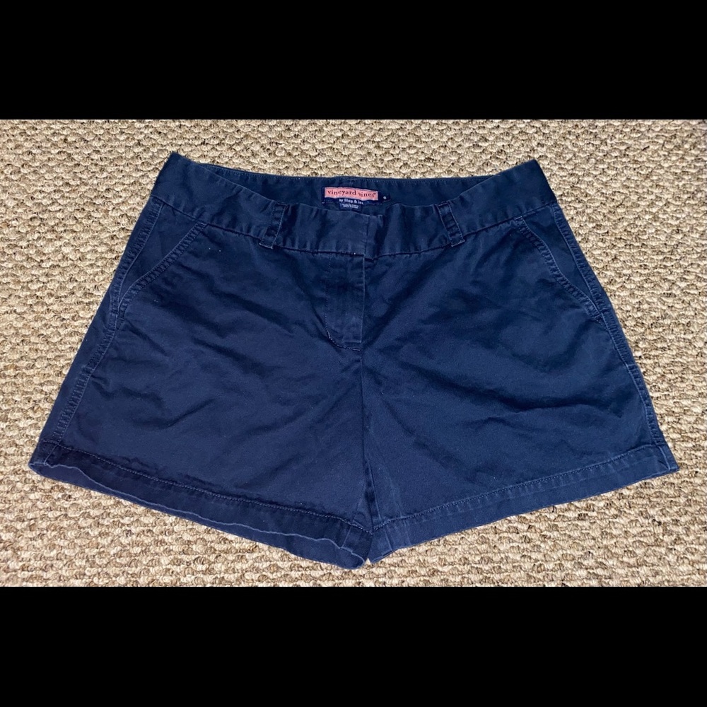 Vineyard Vine Khaki Shorts Navy Blue